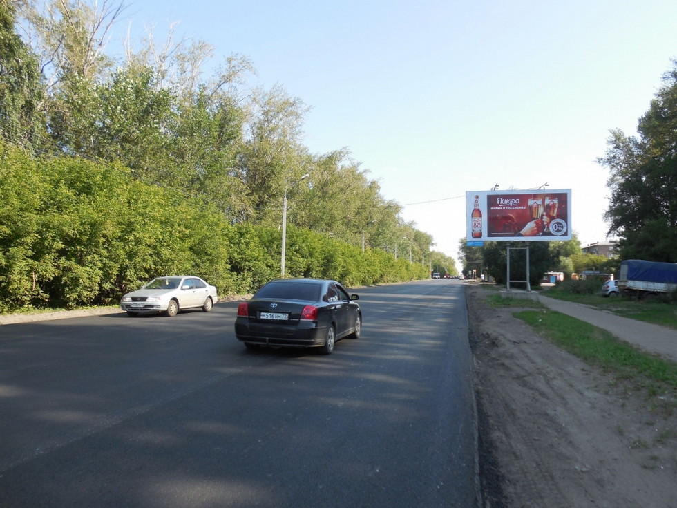 Фотография рекламного носителя, тип: Билборд 3x6, адрес: Химиков ул., д.40, Омск, Омская область, Россия. Сторона А №1009941