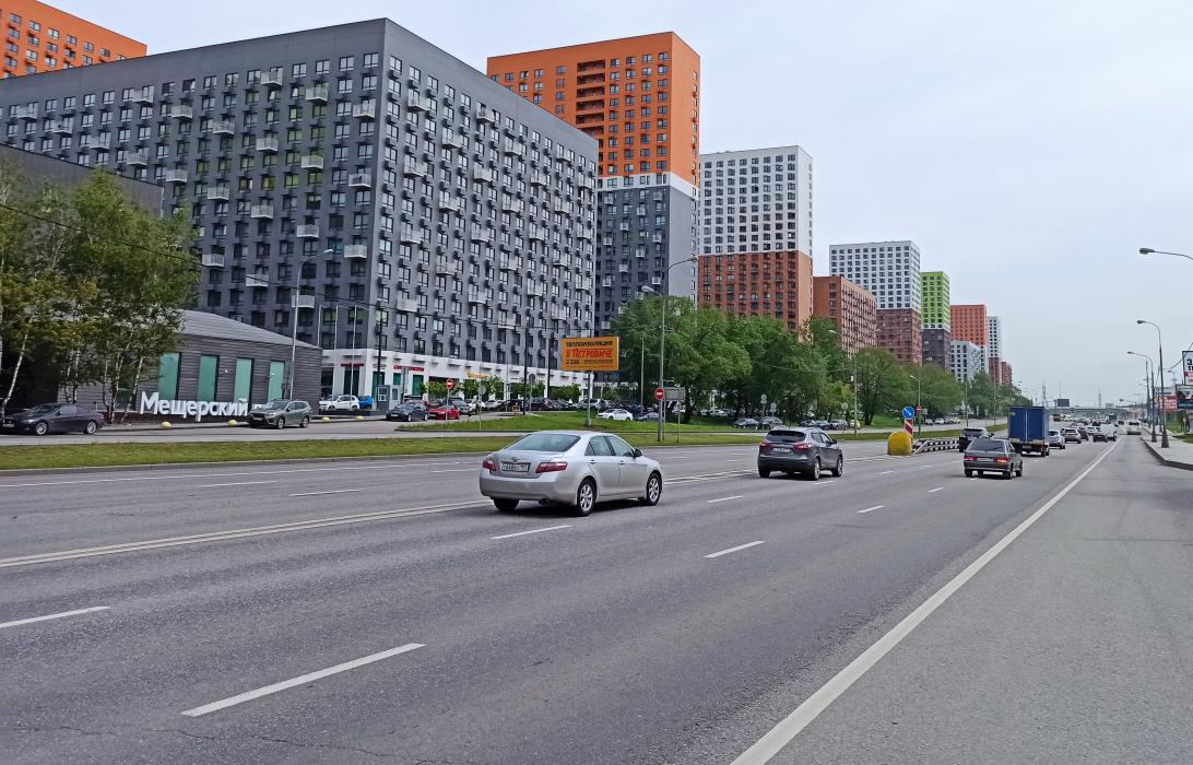 Фотография рекламного носителя, тип: Билборд 3x6, адрес: Боровское ш., д.2А, корп.2, Москва, Россия. Сторона Б №821419