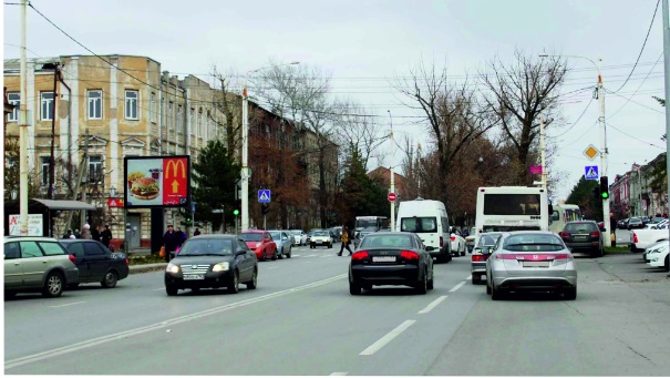 Фотография рекламного носителя, тип: Билборд 3x4, адрес: Платовский пр-т. Х Орджоникидзе ул., Новочеркасск, Ростовская область, Россия. Сторона Б1-Б5 №1073517