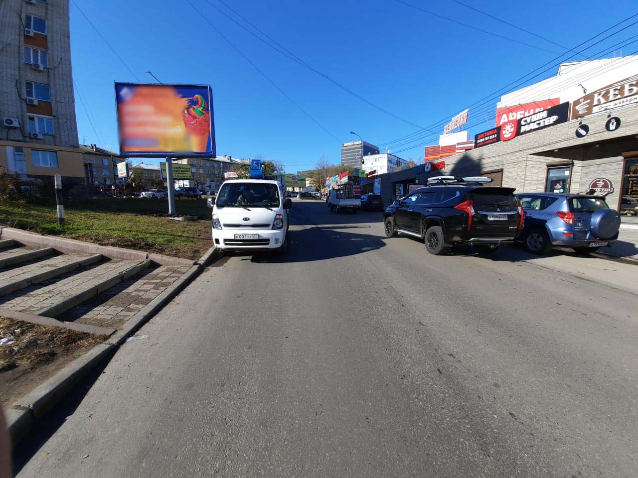 Фотография рекламного носителя, тип: Ситиборд 2.7x3.7, адрес: Рабочий городок, Ленинградская ул., д.18, Хабаровск, Хабаровский край, Россия. Сторона А №971750