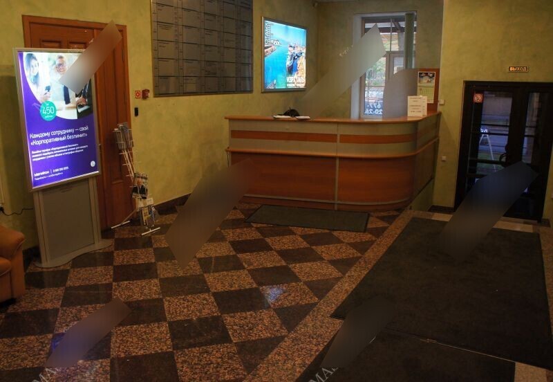 Фотография рекламного носителя, тип: Лайтбокс, адрес: Бизнес-центр «Преображенский», 14 линия В.О. ул., д.7, Санкт-Петербург, Россия. Сторона/вариант №656651