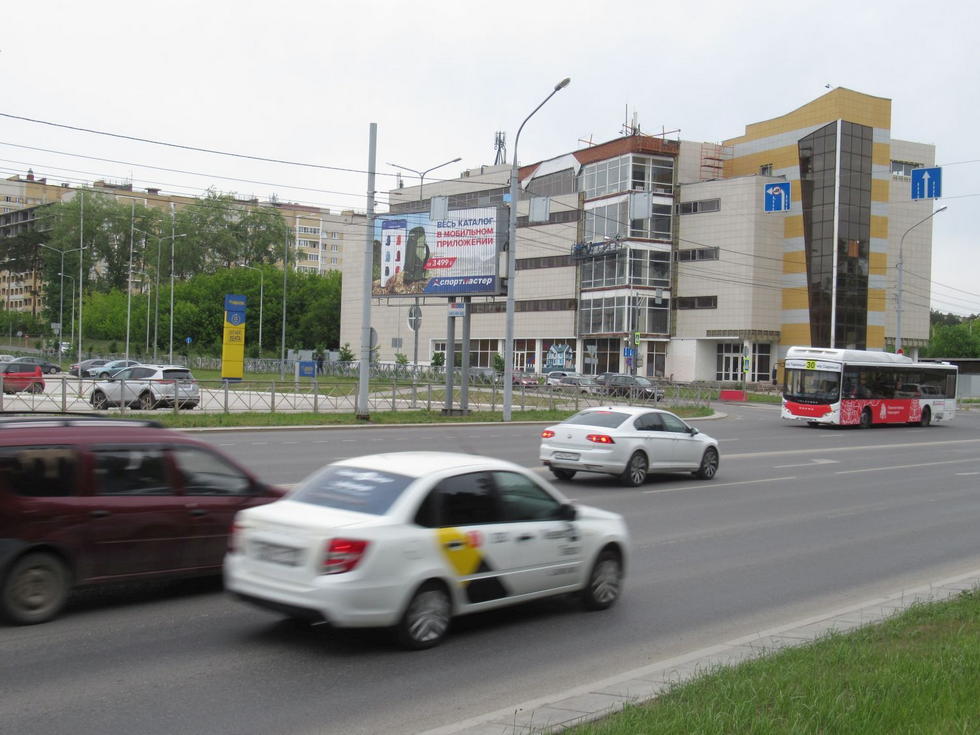 Фотография рекламного носителя, тип: Билборд 3x6, адрес: Подлесная ул., д.47в, Пермь, Пермский край, Россия. Сторона B1-B3 №755788