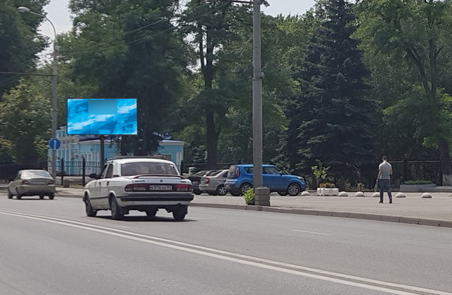 Фотография рекламного носителя, тип: Билборд 3x6, адрес: Сельмаш пр-т., д.16, Ростов-на-Дону, Ростовская область, Россия. Сторона А1 №827779