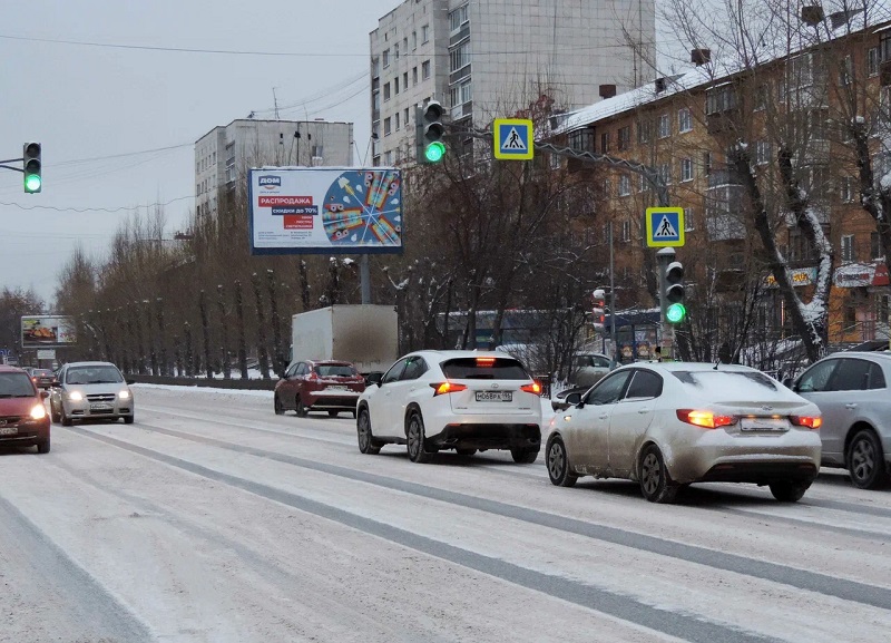 Фотография рекламного носителя, тип: Билборд 3x6, адрес: Восточная ул., д.164, Екатеринбург, Свердловская область, Россия. Сторона A1-А10 №1056109