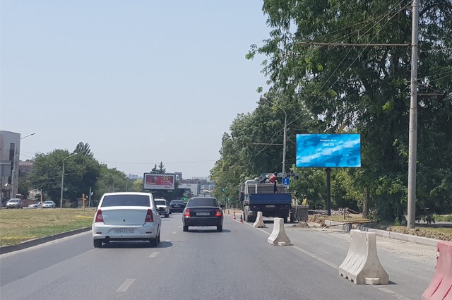 Фотография рекламного носителя, тип: Билборд 3x6, адрес: 40-летия Победы пр-т., д.52, Ростов-на-Дону, Ростовская область, Россия. Сторона А №781591