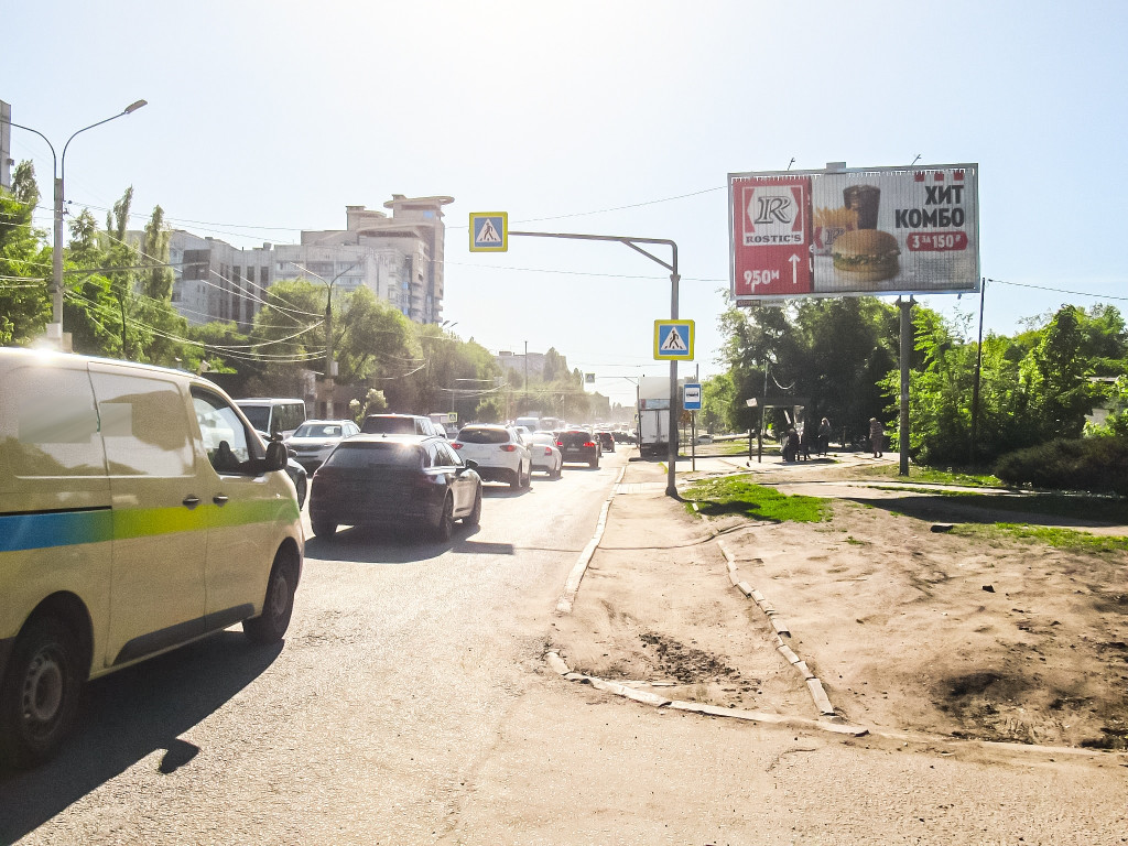 Фотография рекламного носителя, тип: Билборд 3x6, адрес: Генерала Лизюкова ул., д.38B, Воронеж, Воронежская область, Россия. Сторона А1-А3 №409209