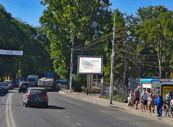 Фотография рекламного носителя, тип: Ситиборд 2.7x3.7, адрес: Вокзальная ул., д.11, Севастополь, Россия. Сторона А1-A5 №1077647