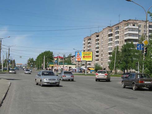 Фотография рекламного носителя, тип: Билборд 3x6, адрес: Юности ул., д.45 Х Ленинградский пр-т., Нижний Тагил, Свердловская область, Россия. Сторона A №484491