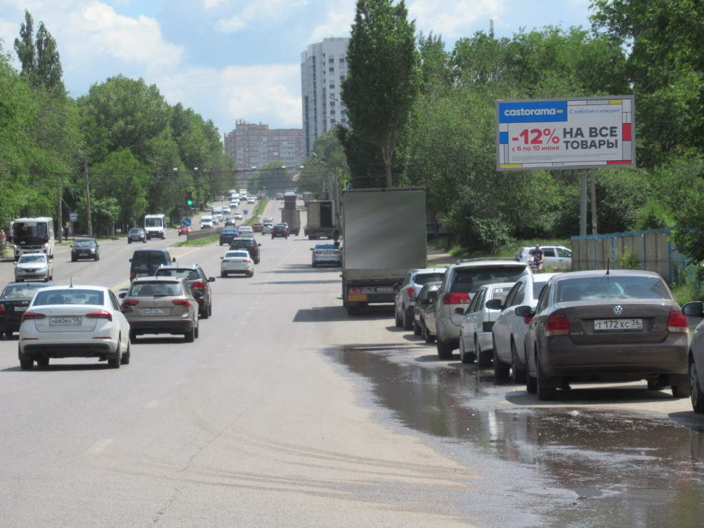 Фотография рекламного носителя, тип: Билборд 3x6, адрес: 9 Января ул., д.219, Воронеж, Воронежская область, Россия. Сторона А №956974