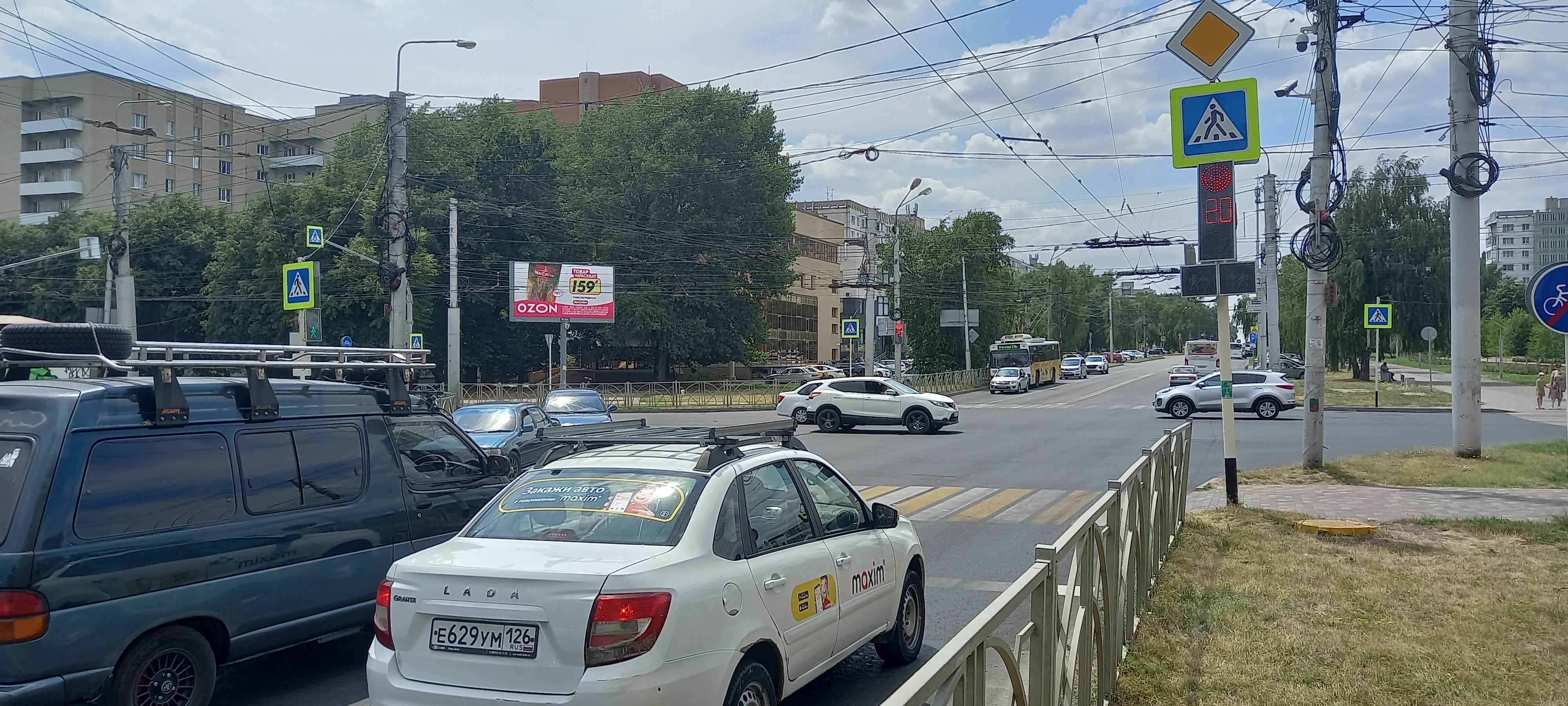 Фотография рекламного носителя, тип: Билборд 3x6, адрес: 50 лет ВЛКСМ ул. Х Тухачевского ул., Ставрополь, Ставропольский край, Россия. Сторона Ah1-Аh4 №1087849