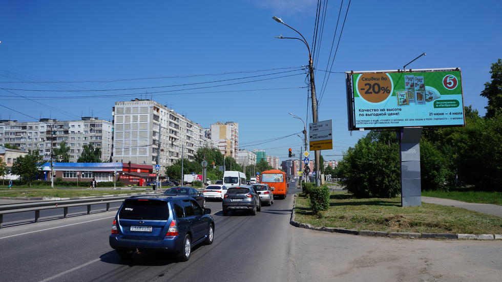 Фотография рекламного носителя, тип: Билборд 3x6, адрес: Краснодонцев ул., д.15, Нижний Новгород, Нижегородская область, Россия. Сторона A1-A10 №813768