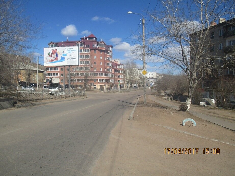 Фотография рекламного носителя, тип: Билборд 3x6, адрес: Октябрьская ул. Х Комсомольская ул., Улан-Удэ, Республика Бурятия, Россия. Сторона В №697293