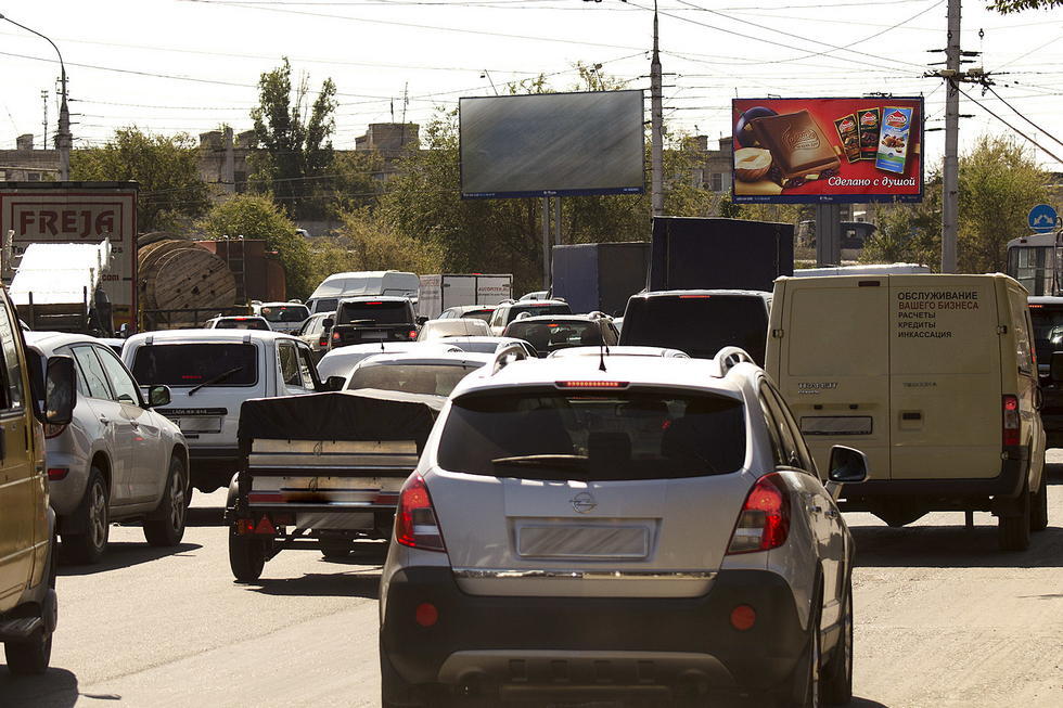 Фотография рекламного носителя, тип: Билборд 3x6, адрес: Авиаторское ш. Х Историческая ул., Волгоград, Волгоградская область, Россия. Сторона А №337830