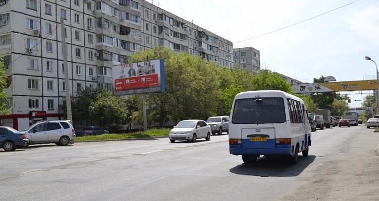 Фотография рекламного носителя, тип: Билборд 3x6, адрес: Волочаевская ул., д.82, Хабаровск, Хабаровский край, Россия. Сторона В №797178