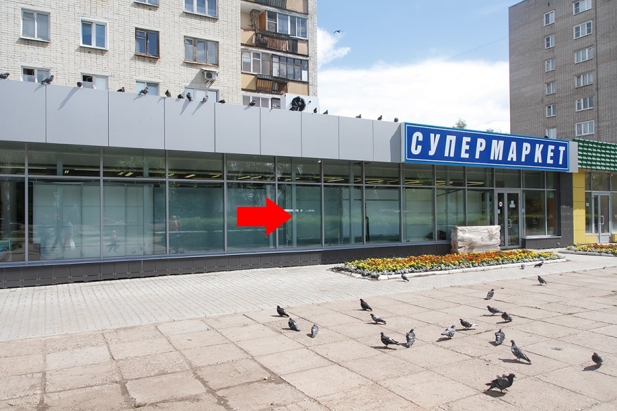 Фотография рекламного носителя, тип: Нестандартный ситиформат, адрес: Сурикова ул., д.16, Киров, Кировская область, Россия. Сторона А6 №547111