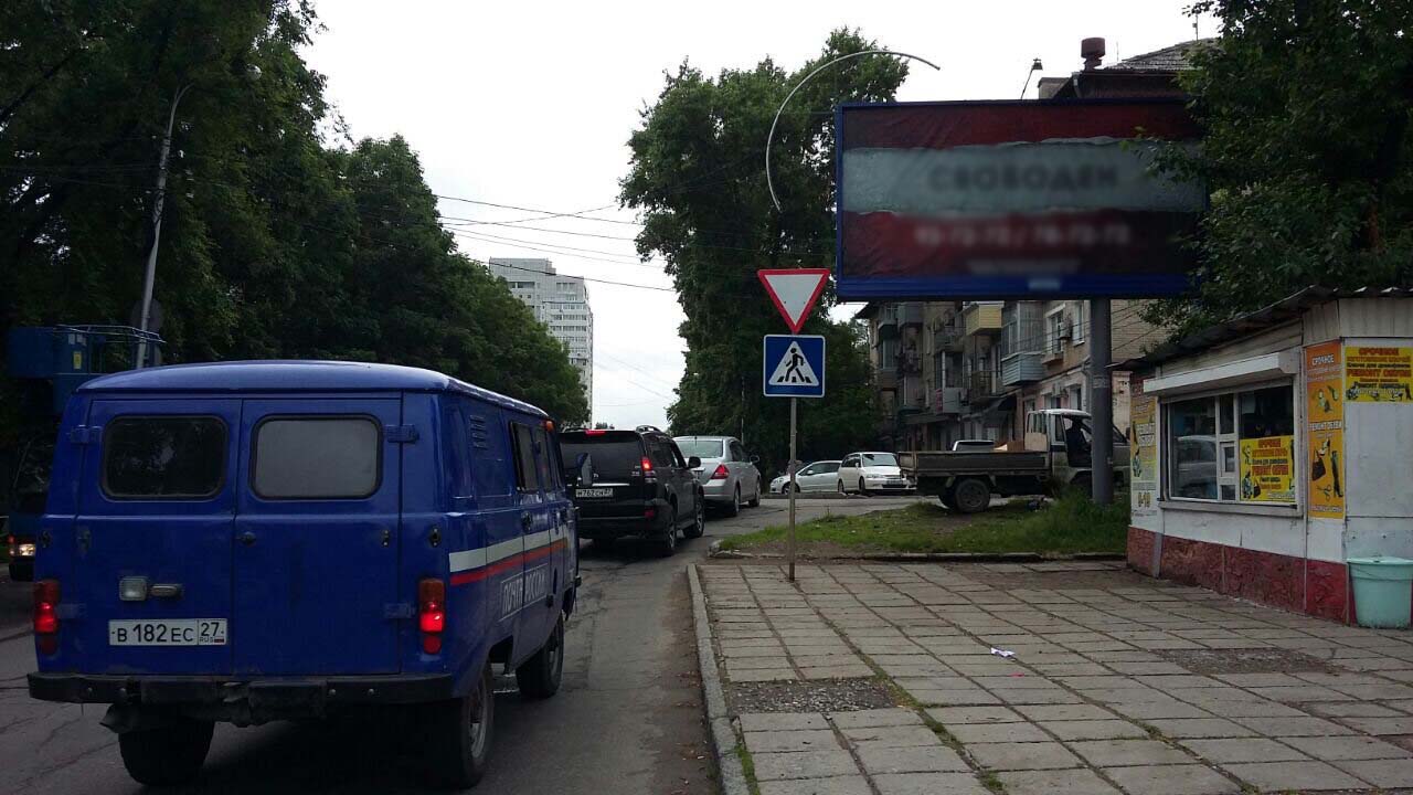 Фотография рекламного носителя, тип: Билборд 3x6, адрес: Гамарника ул. Х Постышева ул., Хабаровск, Хабаровский край, Россия. Сторона А №971328