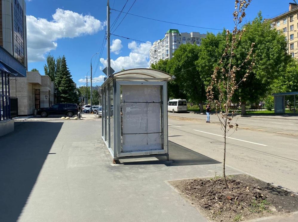 Фотография рекламного носителя, тип: Остановка 1.8x1.2, адрес: Вавилова ул. Х Мирный пер., Саратов, Саратовская область, Россия. Сторона Б №747521