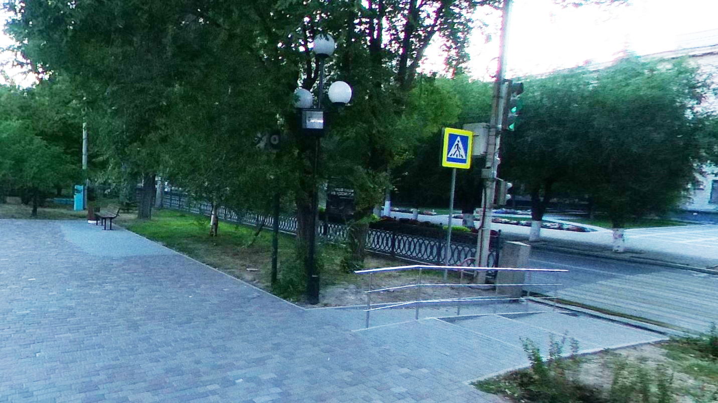 Фотография рекламного носителя, тип: Уличный информационный стенд, адрес: Ленина пр-т., Политехнический университет, поз.1, Волгоград, Волгоградская область, Россия. Сторона B №1077934