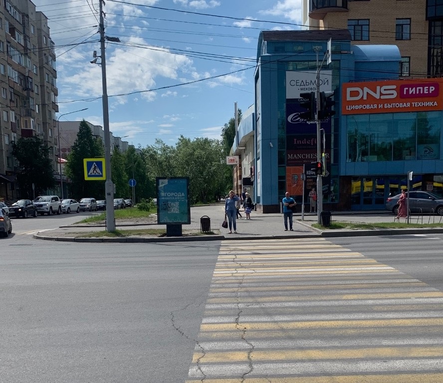 Фотография рекламного носителя, тип: Ситиформат 1.8x1.2, адрес: Ленина пр-т., д.41, Сургут, Ханты-Мансийский автономный округ – Югра, Россия. Сторона А №960264