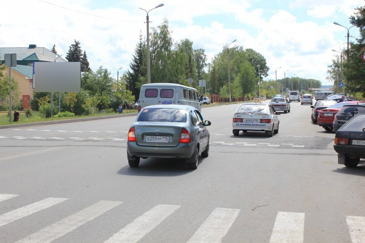 Фотография рекламного носителя, тип: Билборд 3x6, адрес: Альметьевск г., Р. Фахретдина ул., д.47, Альметьевск, Республика Татарстан, Россия. Сторона B №685677