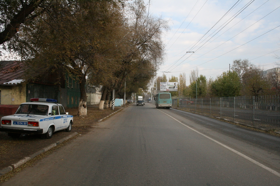 Фотография рекламного носителя, тип: Билборд 3x6, адрес: Астраханская ул. Х Новоузенская ул., Саратов, Саратовская область, Россия. Сторона A №418405