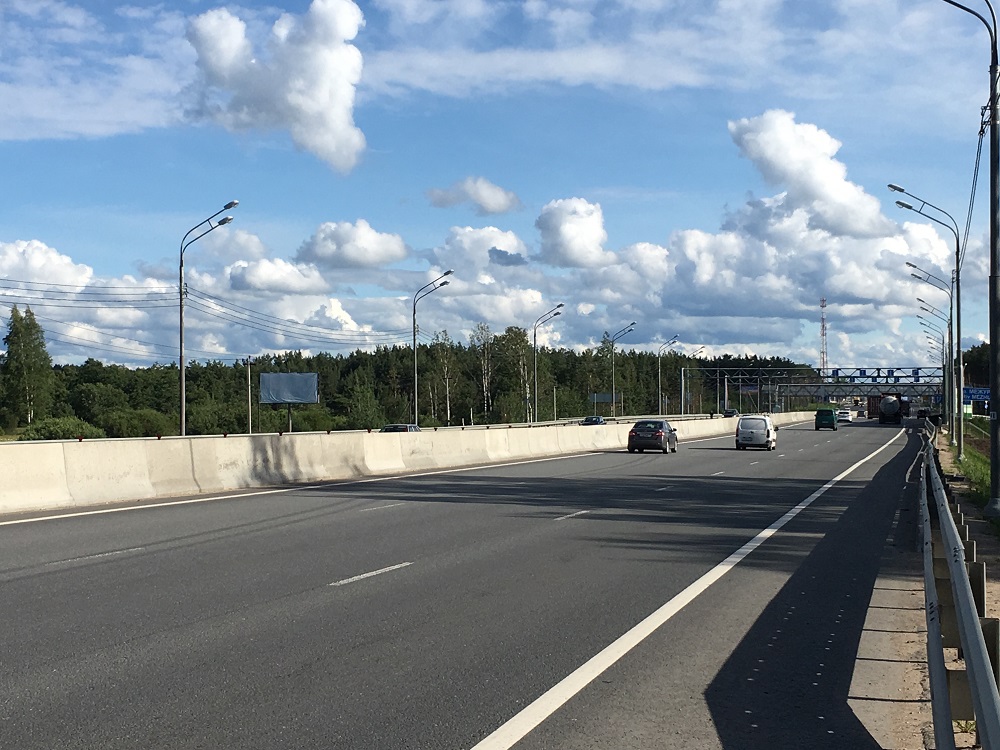 Фотография рекламного носителя, тип: Билборд 3x6, адрес: М-10 Россия а/д., 176 000м, поз.2, Тверь, Тверская область, Россия. Сторона В №624073