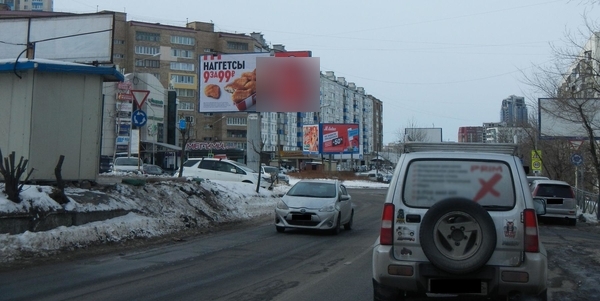 Фотография рекламного носителя, тип: Билборд 3x6, адрес: Кр. Знамени ул., д.90 Х Толстого ул., Владивосток, Приморский край, Россия. Сторона Б1 №774816