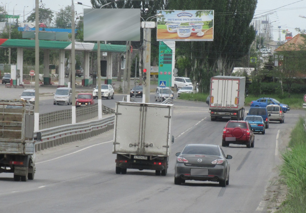 Фотография рекламного носителя, тип: Билборд 3x6, адрес: 3-я Продольная магистраль, транспортная развязка с Менделеева ул., Волгоград, Волгоградская область, Россия. Сторона А4 №1000513
