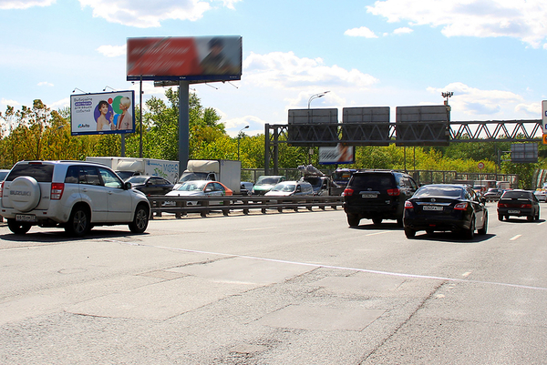 Фотография рекламного носителя, тип: Билборд 3x6, адрес: ТТК, 100 м после съезда на Загородное ш., Москва, Россия. Сторона Б №465117