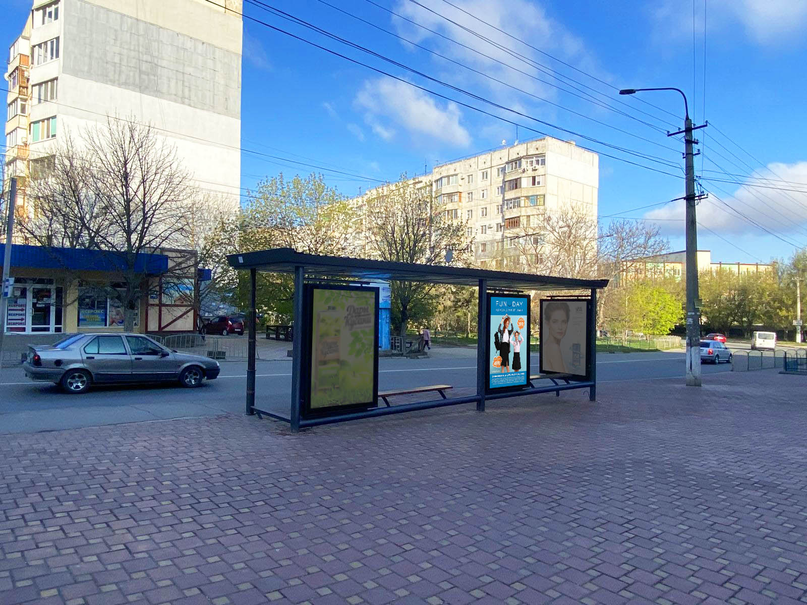 Фотография рекламного носителя, тип: Остановка 1.8x1.2, адрес: Лермонтова ул., д.17, Симферополь, Республика Крым, Россия. Сторона B2 №824308