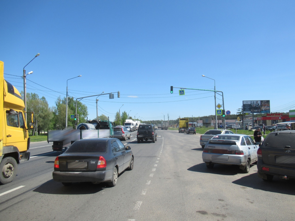 Фотография рекламного носителя, тип: Билборд 3x6, адрес: Туношна с., Костромская ул., д.17В, Ярославль, Ярославская область, Россия. Сторона А №1000582