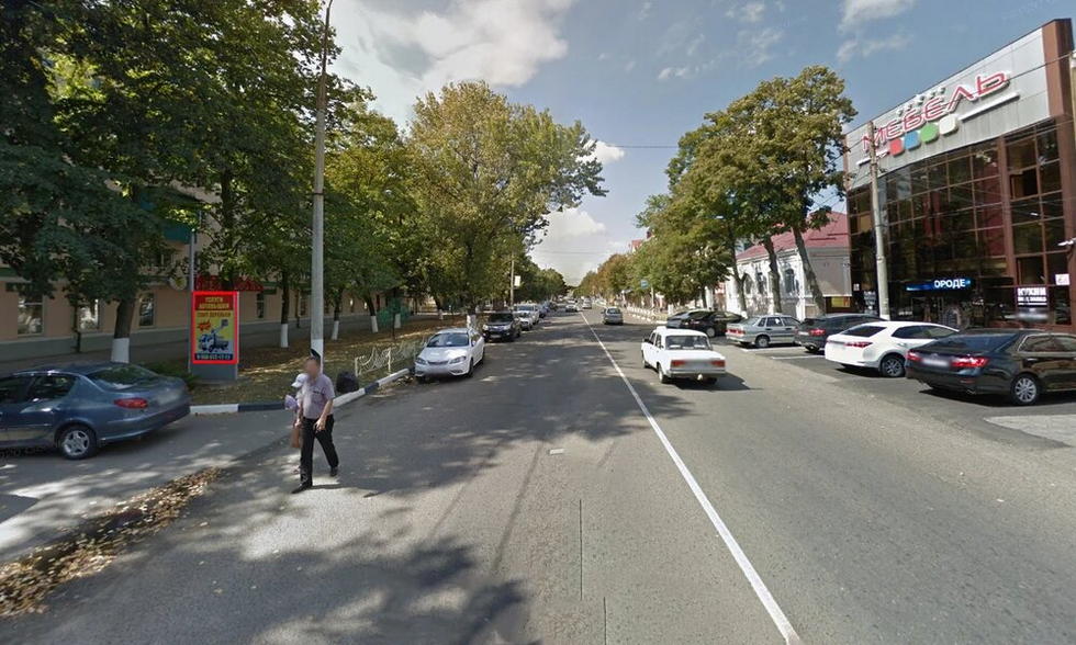 Фотография рекламного носителя, тип: Ситиформат 1.8x1.2, адрес: Красная ул., д.15, корп.1, Кропоткин, Краснодарский край, Россия. Сторона Б №1025861