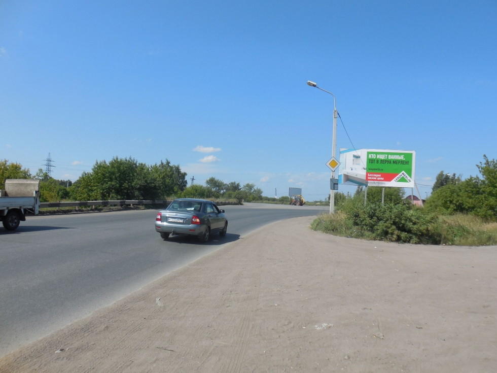 Фотография рекламного носителя, тип: Билборд 3x6, адрес: Декабря ул., д.22, поз.1, Омск, Омская область, Россия. Сторона А №1009681