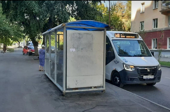 Фотография рекламного носителя, тип: Остановка 1.8x1.2, адрес: Шелковичная ул., д.116, Саратов, Саратовская область, Россия. Сторона Б №747298