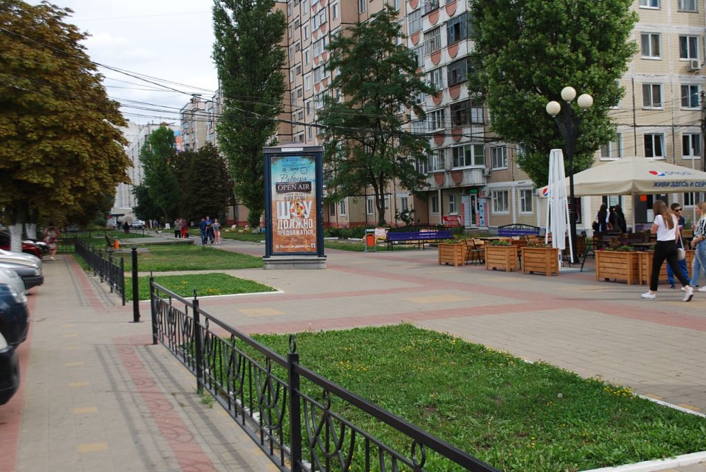 Фотография рекламного носителя, тип: Пиллар 3x1.4, адрес: Королева ул., Белгород, Белгородская область, Россия. Сторона А №344155