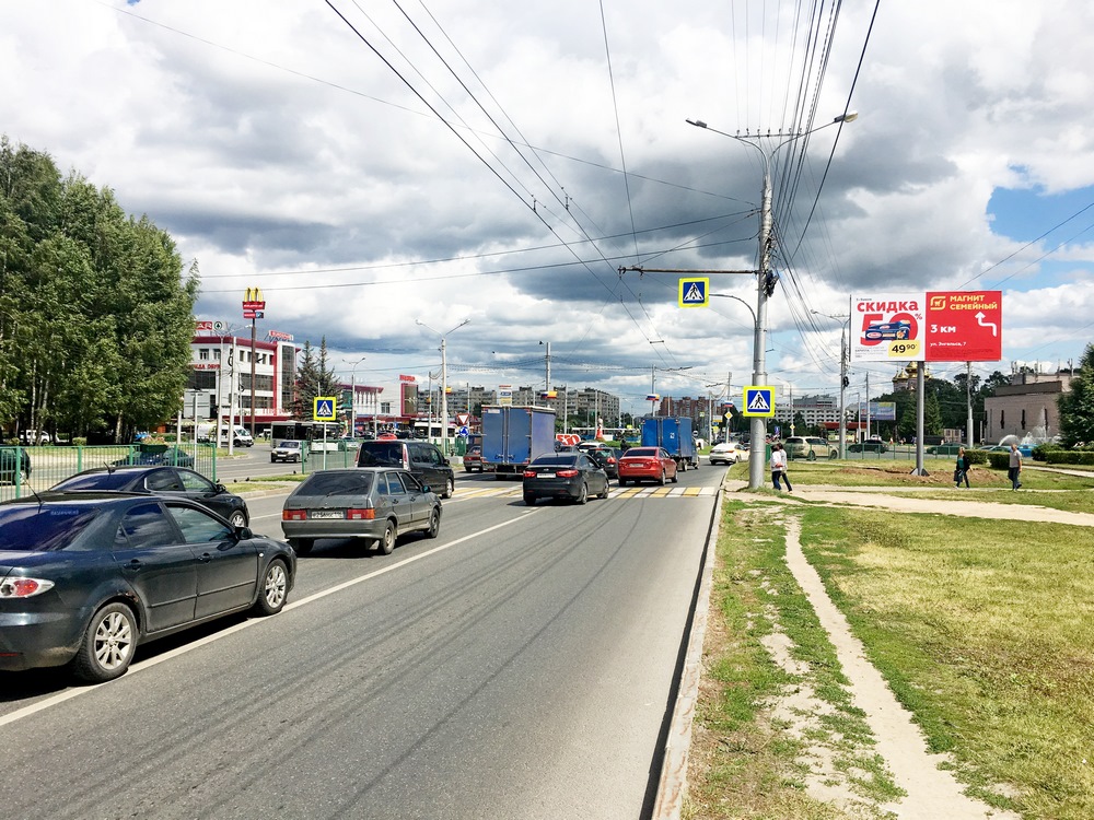 Фотография рекламного носителя, тип: Билборд 3x6, адрес: 9 Пятилетки пр-т., д.19/37, Чебоксары, Республика Чувашия, Россия. Сторона A1-A3 №776741