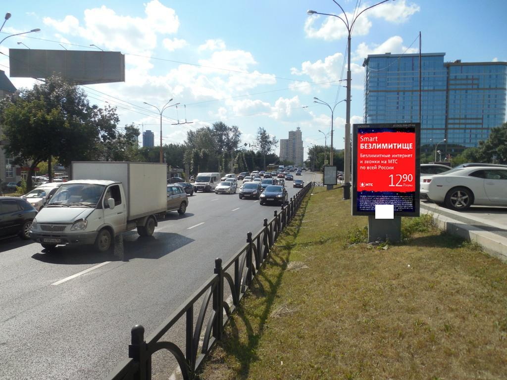 Фотография рекламного носителя, тип: Ситиформат 1.8x1.2, адрес: Белинского ул., д.86 Х Декабристов ул., поз.2, Екатеринбург, Свердловская область, Россия. Сторона B №491970