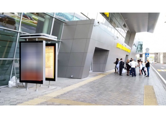 Фотография рекламного носителя, тип: Ситиформат 1.8x1.2, адрес: Аэропорт, вход в терминал 1А, поз.2, Казань, Республика Татарстан, Россия. Сторона A №488687