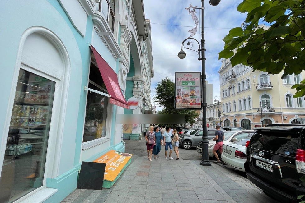 Фотография рекламного носителя, тип: Ситиформат 1.8x1.2, адрес: Светланская ул., д.7, Владивосток, Приморский край, Россия. Сторона Б №360337