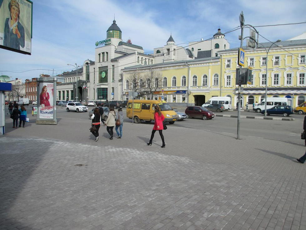 Фотография рекламного носителя, тип: Пиллар 3x1.4, адрес: Гончарова ул., д.23, Ульяновск, Ульяновская область, Россия. Сторона А3 №1027668