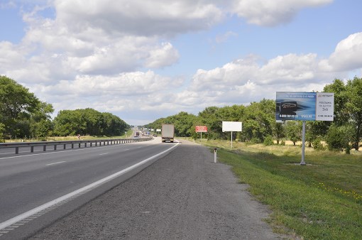 Фотография рекламного носителя, тип: Билборд 3x6, адрес: М-4 "Дон" а/д, 529 100м, Воронеж, Воронежская область, Россия. Сторона А №704172
