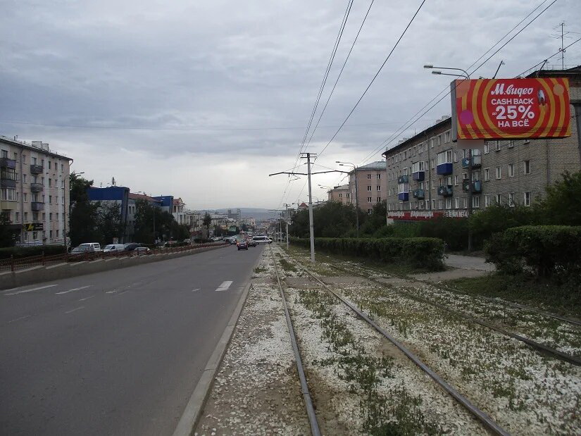 Фотография рекламного носителя, тип: Билборд 3x6, адрес: 50-летия Октября пр-т. Х Таймырская ул., Улан-Удэ, Республика Бурятия, Россия. Сторона А №697300