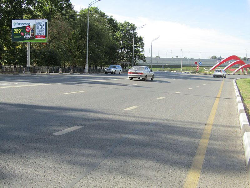 Фотография рекламного носителя, тип: Билборд 3x6, адрес: Ильинское ш., 2 155м, Московская область, Россия. Сторона Б №774110