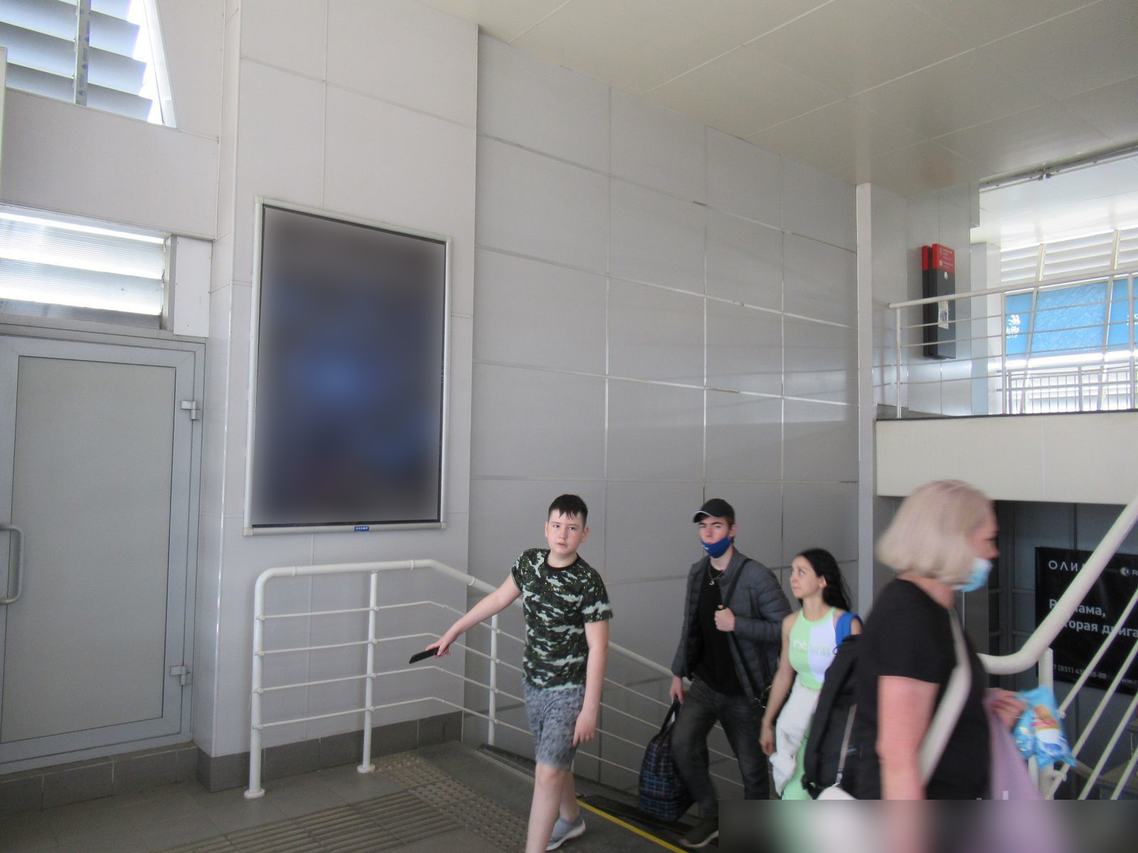 Фотография рекламного носителя, тип: Постер/баннер, адрес: ЖД вокзал «Казань», Привокзальная пл., д.1, Казань, Республика Татарстан, Россия. Сторона/вариант А №990796