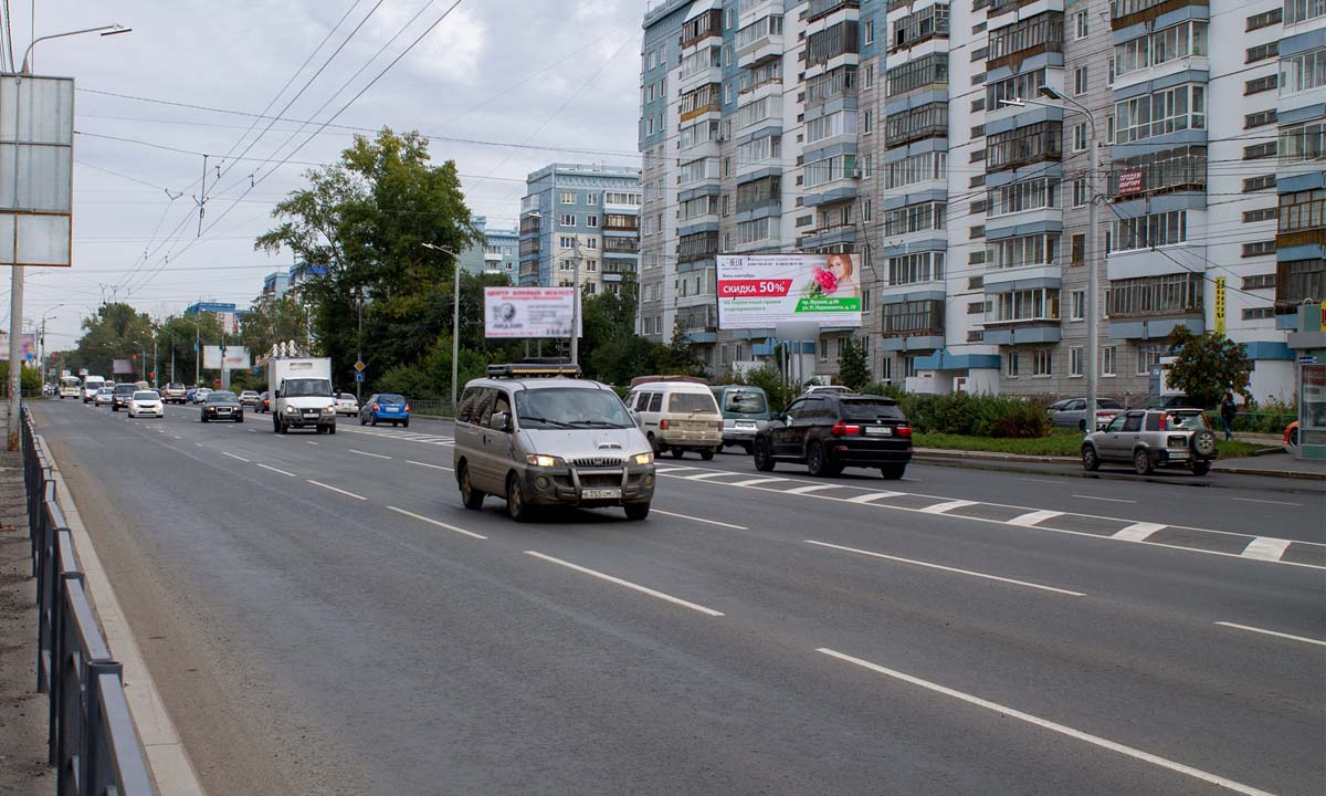 Фотография рекламного носителя, тип: Билборд 3x6, адрес: Иркутский тракт, д.17 Х Мичурина ул., Томск, Томская область, Россия. Сторона A №839734