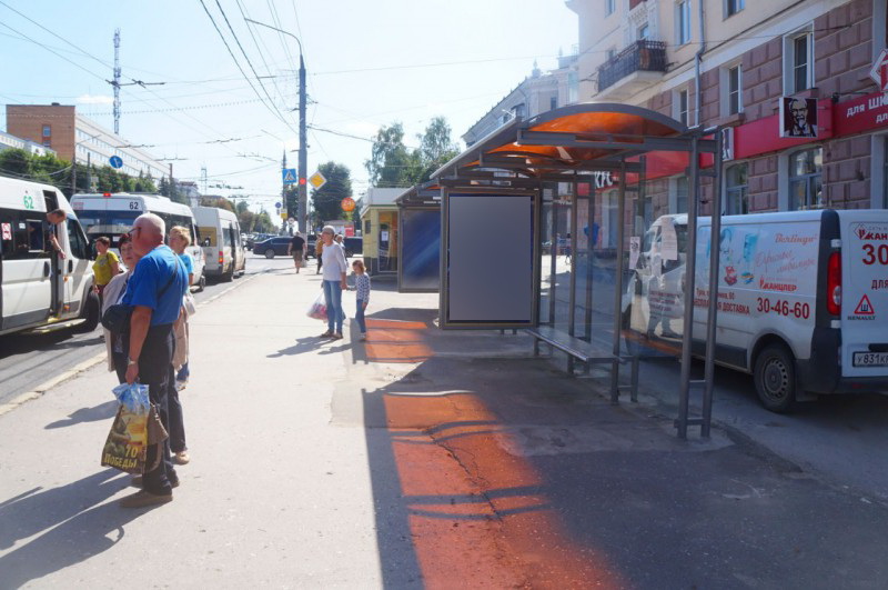 Фотография рекламного носителя, тип: Остановка 1.8x1.2, адрес: Ленина пр-т., д.60, поз.1, Тула, Тульская область, Россия. Сторона A №805913