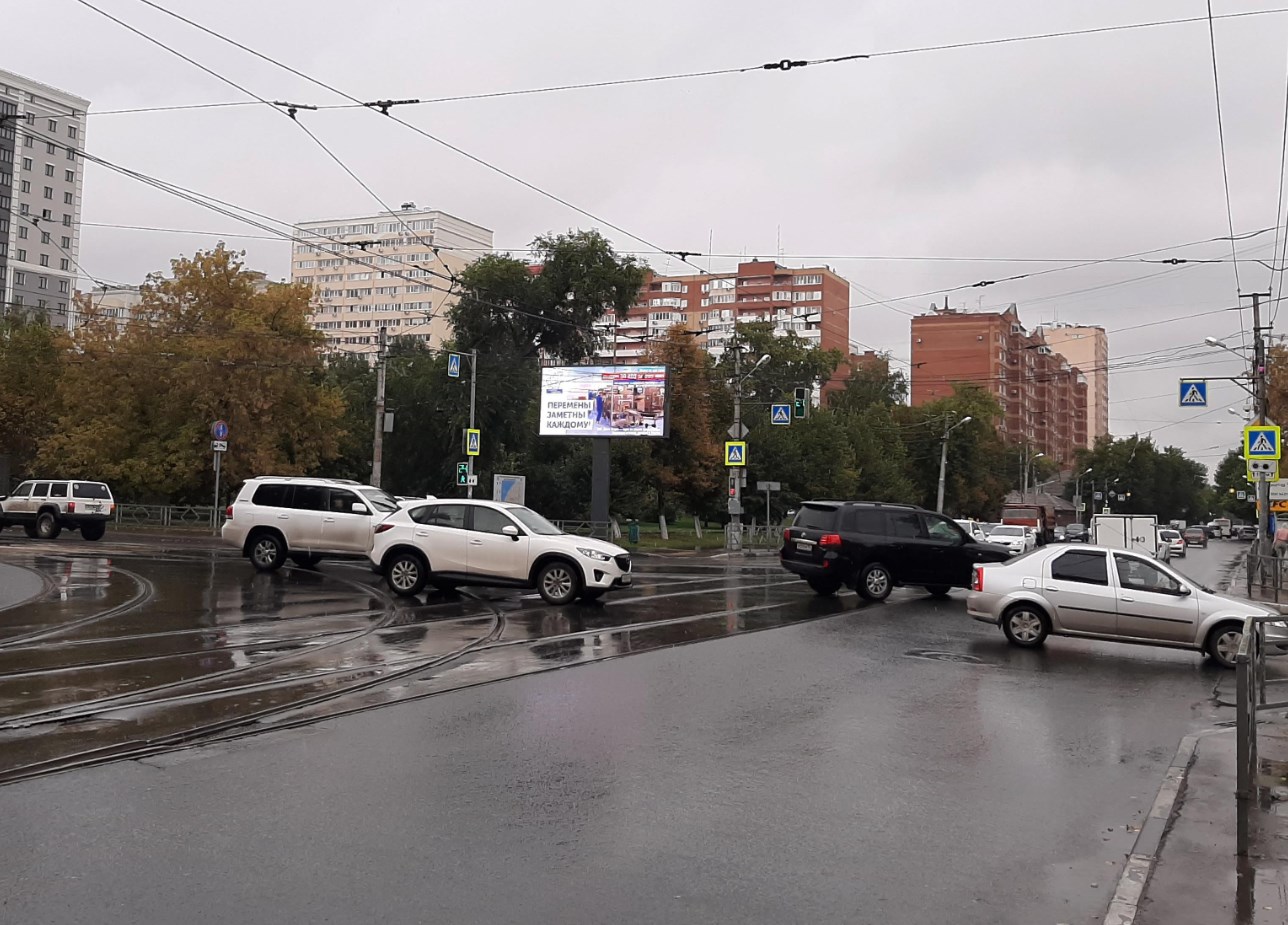 Фотография рекламного носителя, тип: Билборд 3x6, адрес: Красноармейская ул. Х Арцыбушевская ул., Самара, Самарская область, Россия. Сторона В1-В10 №832769