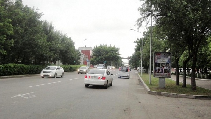 Фотография рекламного носителя, тип: Ситиформат 1.8x1.2, адрес: Ленина ул., д.120, Уссурийск, Приморский край, Россия. Сторона А №791470