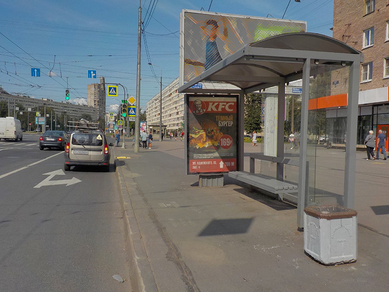 Фотография рекламного носителя, тип: Остановка 1.8x1.2, адрес: Наличная ул., д. 41 Х Нахимова ул., Санкт-Петербург, Россия. Сторона A №1094463