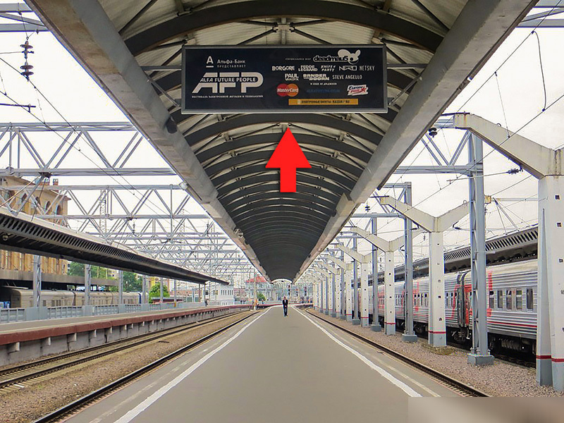 Фотография рекламного носителя, тип: Нестандартный ситиформат, адрес: Невский пр-т., д.85, платформа №6, поз.6, Санкт-Петербург, Россия. Сторона А №987372